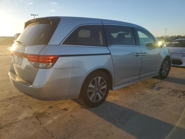 Photo 3 from auction – 2015 HONDA ODYSSEY with VIN 5FNRL5H98FB072816
