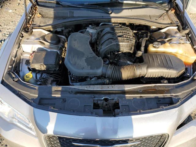 Photo 11 from auction – 2016 CHRYSLER 300 LIMITE with VIN 2C3CCARG4GH344211
