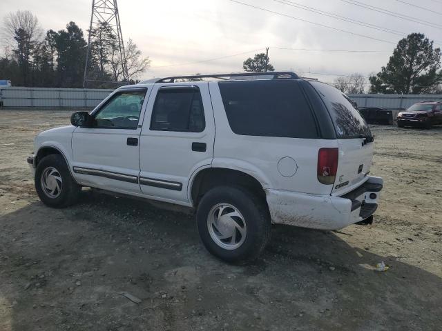 Photo 2 from auction – 2001 CHEVROLET BLAZER with VIN 1GNDT13W112216905