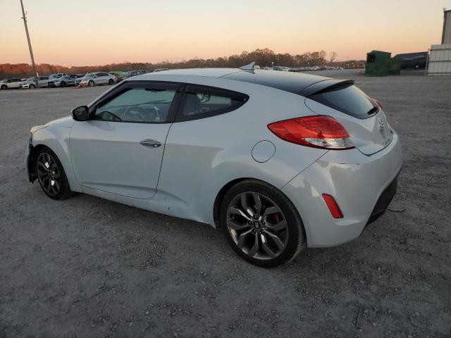 Photo 2 from auction – 2015 HYUNDAI VELOSTER with VIN KMHTC6ADXFU218579