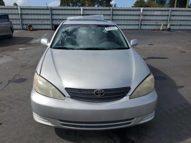 Photo 5 from auction – 2004 TOYOTA CAMRY LE with VIN 4T1BE32K14U285425