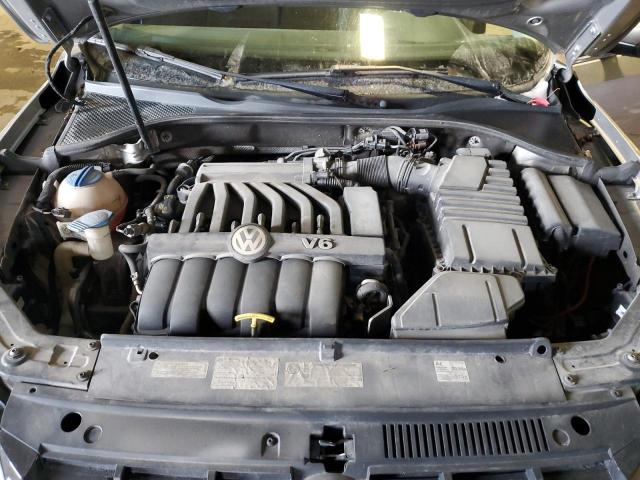 Photo 11 from auction – 2014 VOLKSWAGEN PASSAT SEL with VIN 1VWCM7A32EC054776