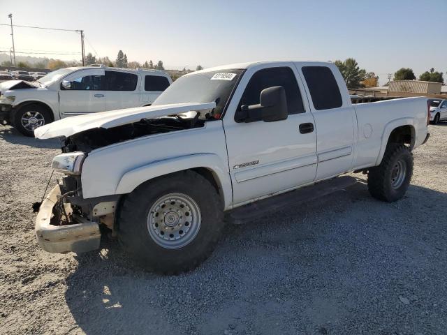 Фото 1 с аукциона – 2003 CHEVROLET SILVERADO с VIN 1GCHK29UX3E299339