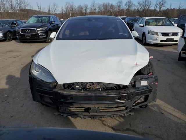 Photo 5 from auction – 2015 TESLA MODEL S with VIN 5YJSA1E27FF115694