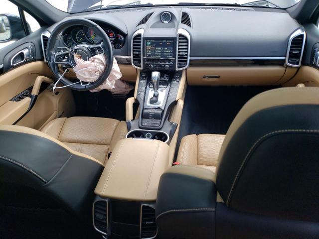 Photo 8 from auction – 2016 PORSCHE CAYENNE SE with VIN WP1AE2A29GLA17128