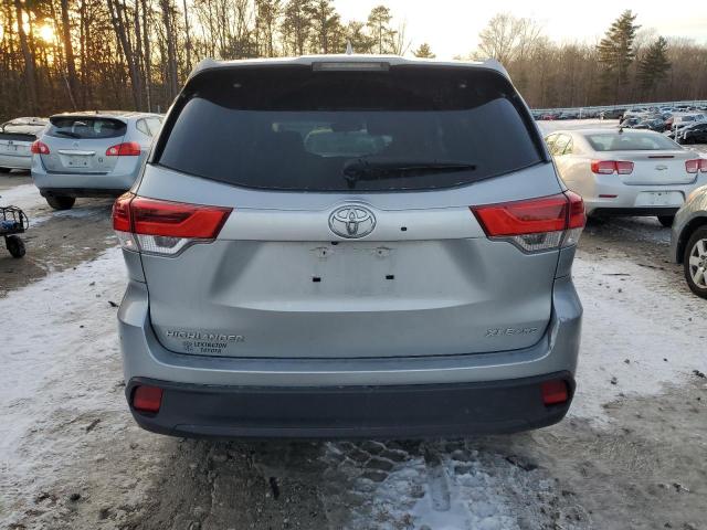 Photo 6 from auction – 2019 TOYOTA HIGHLANDER with VIN 5TDJZRFH8KS574793