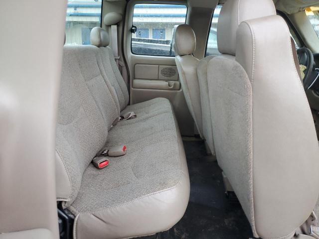 Photo 10 from auction – 2003 CHEVROLET SILVERADO with VIN 2GCEK19V731102554