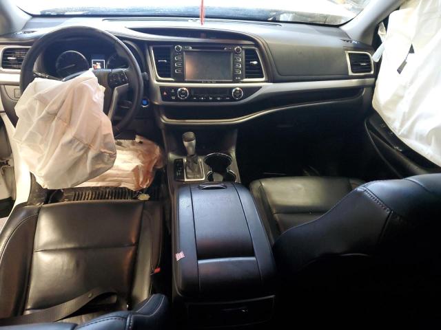 Photo 8 from auction – 2016 TOYOTA HIGHLANDER with VIN 5TDJKRFH3GS288040