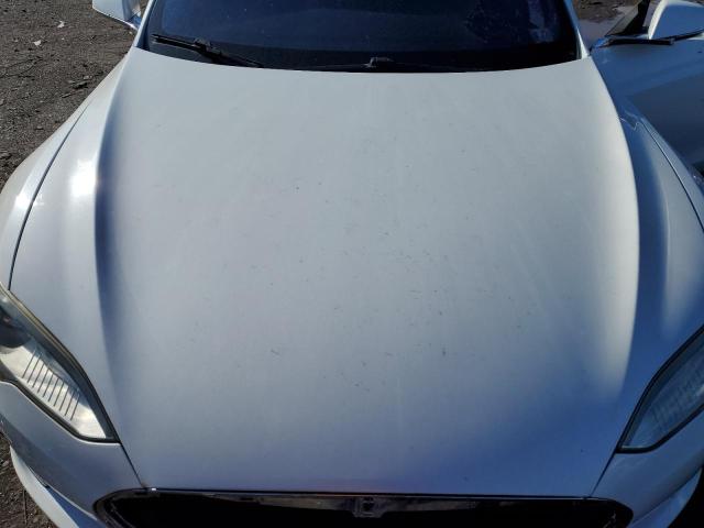 Photo 11 from auction – 2013 TESLA MODEL S with VIN 5YJSA1CG2DFP07855