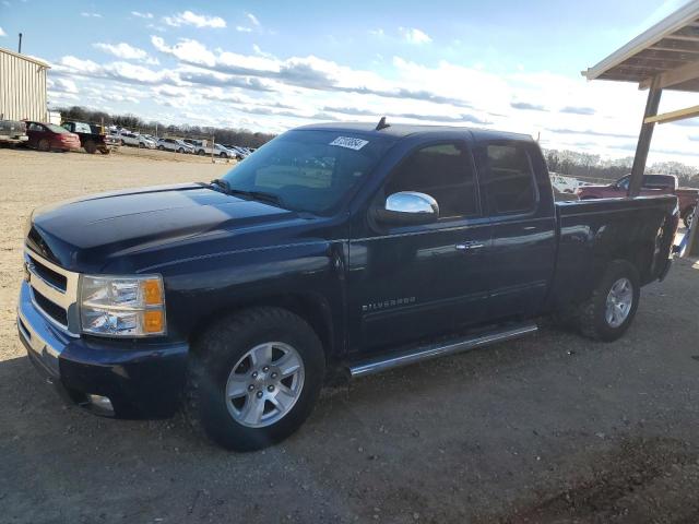 CHEVROLET SILVERADO 2011 with VIN 1GCRCSE05BZ210384 - Photo from auction
