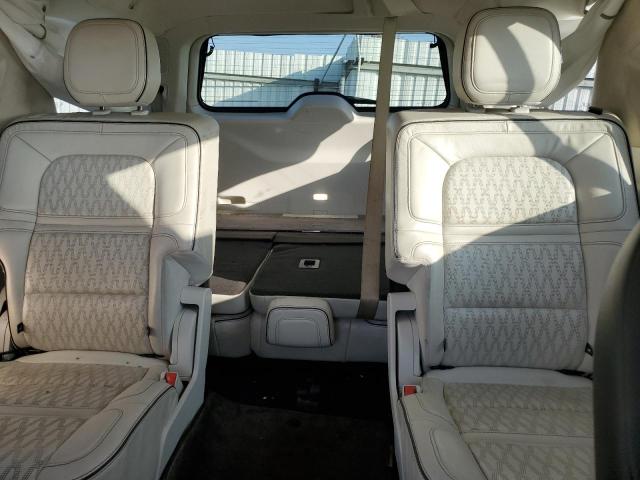 Photo 10 from auction – 2020 LINCOLN NAVIGATOR with VIN 5LMJJ2TT4LEL18352