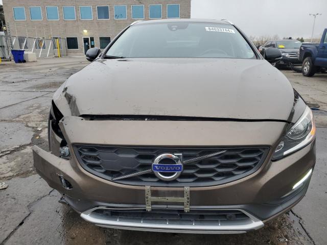 Photo 5 from auction – 2015 VOLVO V60 CROSS with VIN YV4612HK7F1000537