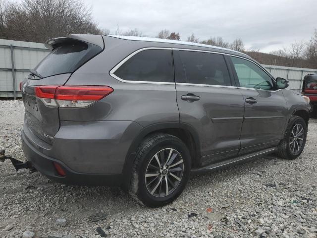 Photo 3 from auction – 2018 TOYOTA HIGHLANDER with VIN 5TDJZRFH8JS523115