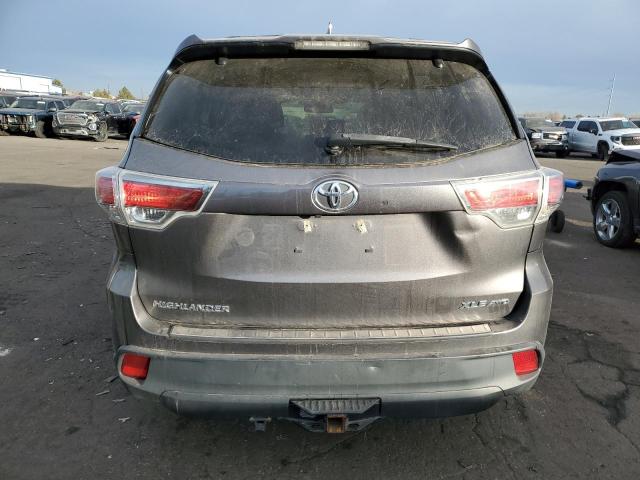 Photo 6 from auction – 2016 TOYOTA HIGHLANDER with VIN 5TDJKRFH1GS348865