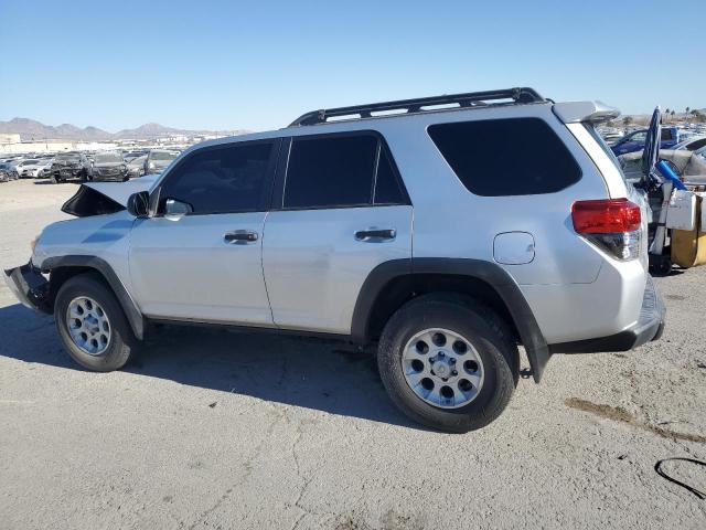 Photo 2 from auction – 2013 TOYOTA 4RUNNER SR with VIN JTEBU5JR5D5145238
