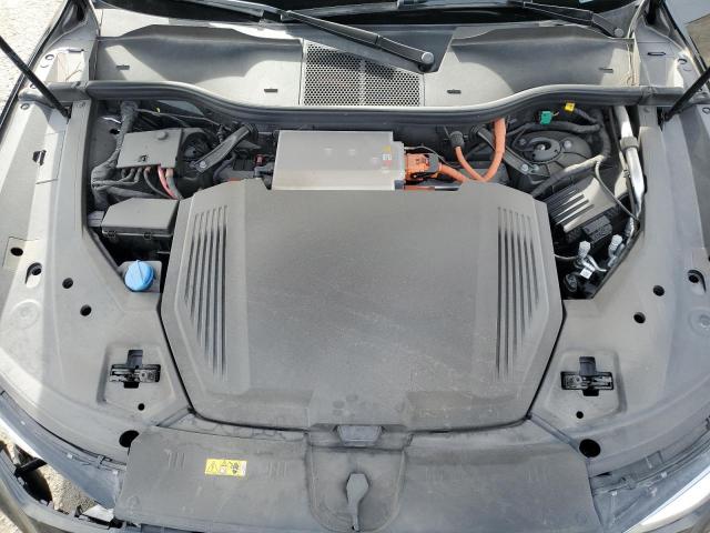 Photo 11 from auction – 2022 AUDI E-TRON SPO with VIN WA11AAGEXNB019590