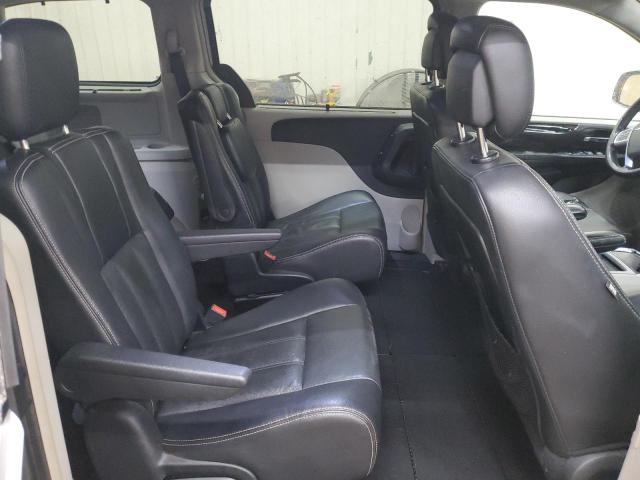 Photo 11 from auction – 2012 CHRYSLER TOWN & COU with VIN 2C4RC1CG2CR229139
