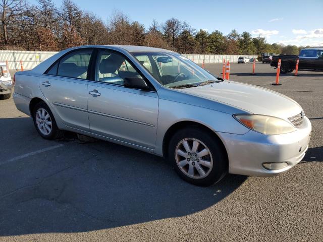 Photo 4 from auction – 2003 TOYOTA CAMRY with VIN JTDBF30K530150863