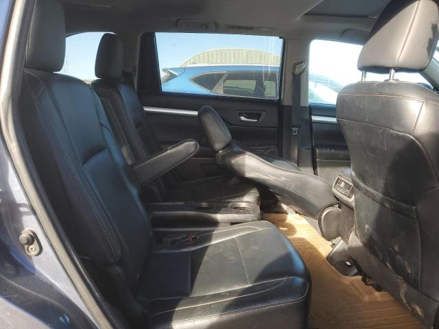 Photo 11 from auction – 2016 TOYOTA HIGHLANDER with VIN 5TDJKRFH0GS228426