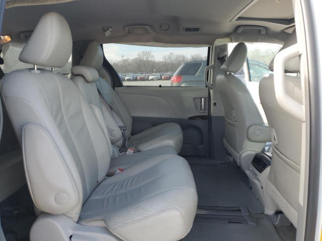 Photo 10 from auction – 2012 TOYOTA SIENNA XLE with VIN 5TDYK3DC2CS258217