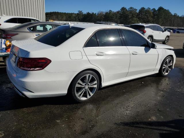 Photo 3 from auction – 2015 MERCEDES-BENZ E 350 with VIN WDDHF5KB2FB090977