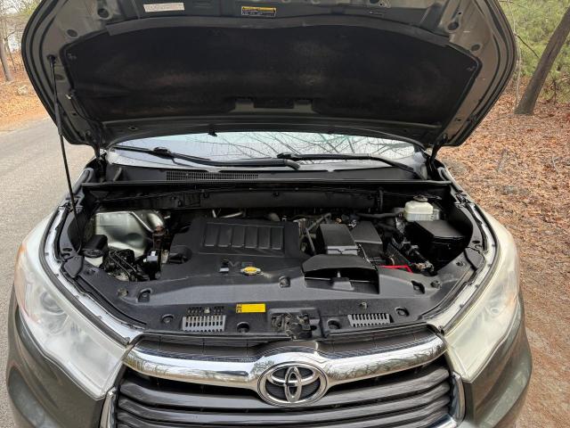 Photo 7 from auction – 2014 TOYOTA HIGHLANDER with VIN 5TDJKRFH4ES045723