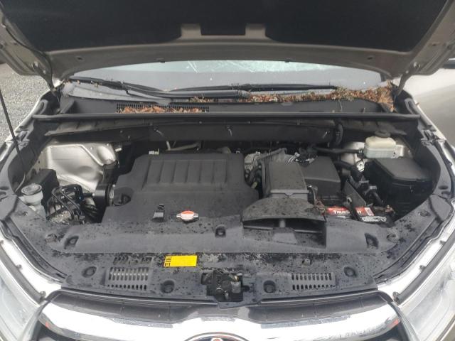 Photo 12 from auction – 2016 TOYOTA HIGHLANDER with VIN 5TDJKRFHXGS290206