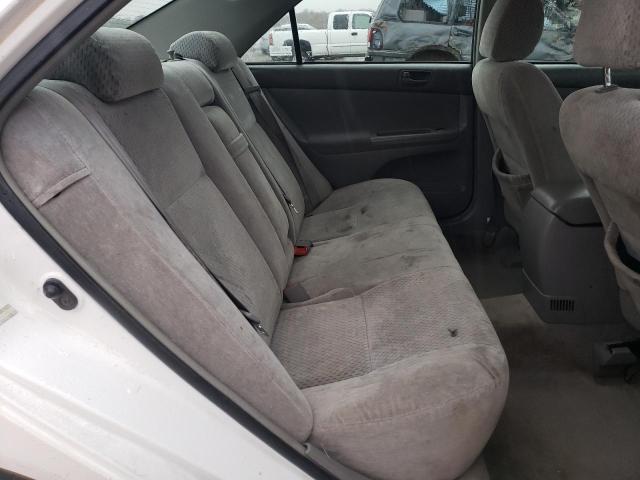 Photo 10 from auction – 2004 TOYOTA CAMRY with VIN 4T1BE32K54U295617
