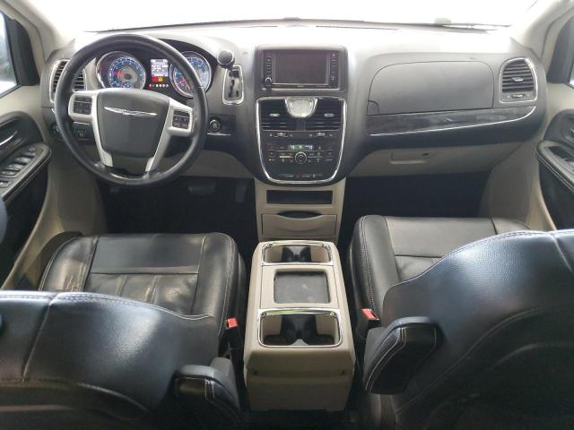 Photo 8 from auction – 2015 CHRYSLER TOWN & COU with VIN 2C4RC1BG3FR663138