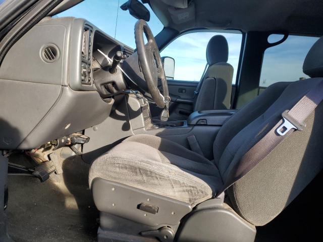 Photo 7 from auction – 2005 CHEVROLET SILVERADO with VIN 1GCHK232X5F824792