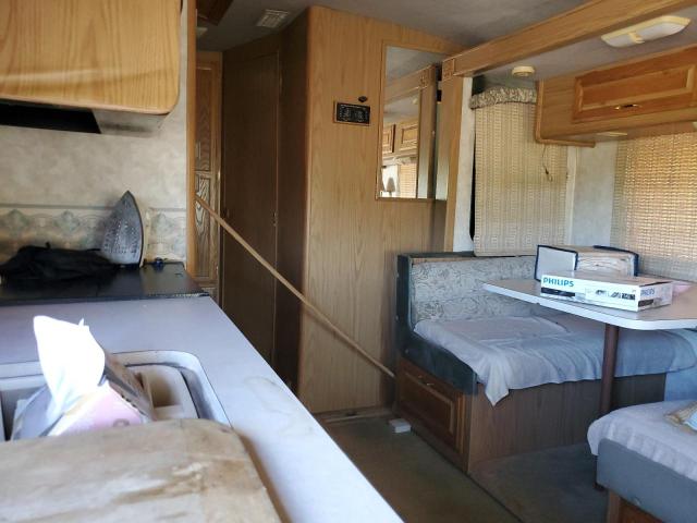 Photo 6 from auction – 1997 FLEETWOOD BOUNDER with VIN 3FCMF53G6VJA16988