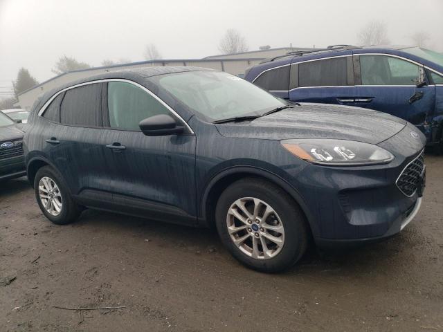 Photo 4 from auction – 2022 FORD ESCAPE SE with VIN 1FMCU0G64NUB14901