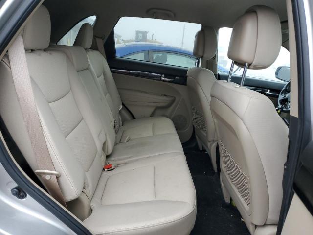 Photo 11 from auction – 2012 KIA SORENTO with VIN 5XYKTDA2XCG279334