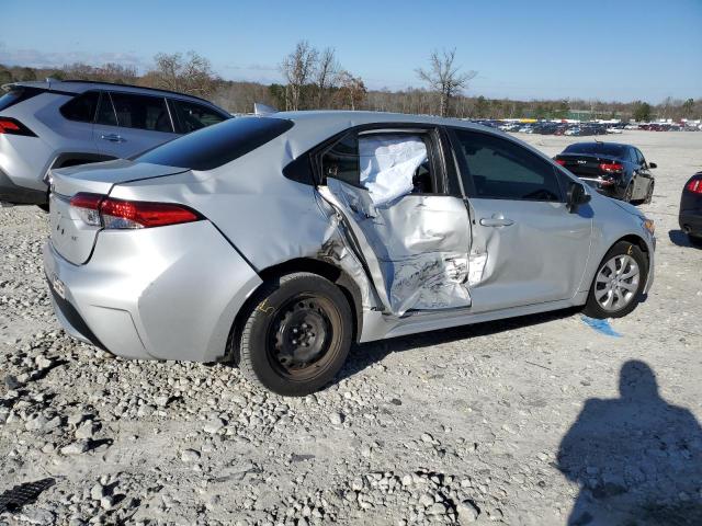 Photo 3 from auction – 2022 TOYOTA COROLLA LE with VIN 5YFEPMAE5NP296102