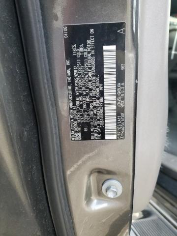 Photo 14 from auction – 2006 TOYOTA SEQUOIA LI with VIN 5TDBT48A56S272196