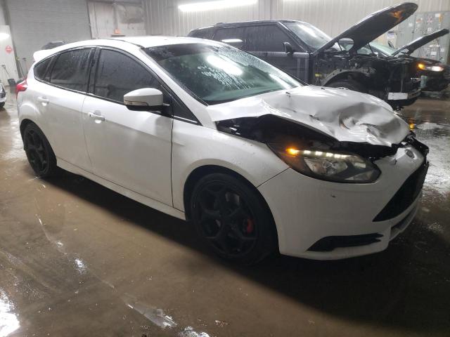 Фото 4 с аукциона – 2014 FORD FOCUS ST с VIN 1FADP3L95EL184033