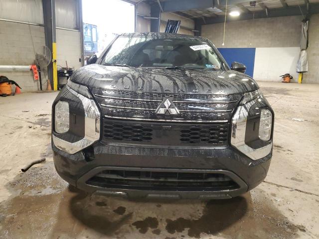Photo 5 from auction – 2022 MITSUBISHI OUTLANDER with VIN JA4J4TA81NZ015134