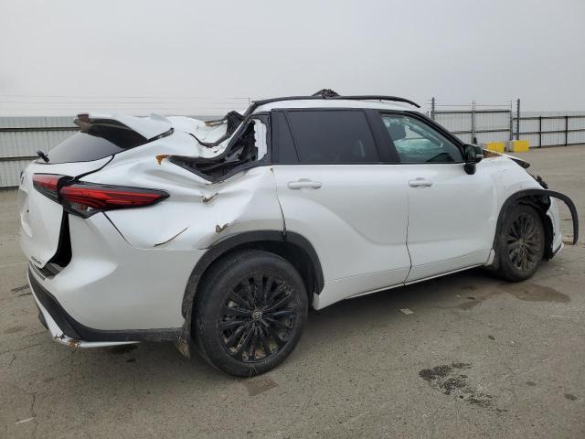 Photo 3 from auction – 2023 TOYOTA HIGHLANDER with VIN 5TDKDRBH4PS019159