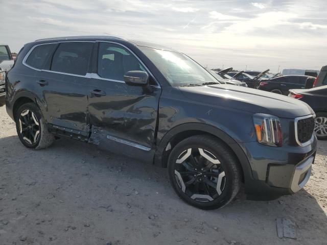 Photo 4 from auction – 2023 KIA TELLURIDE with VIN 5XYP3DGC3PG347517