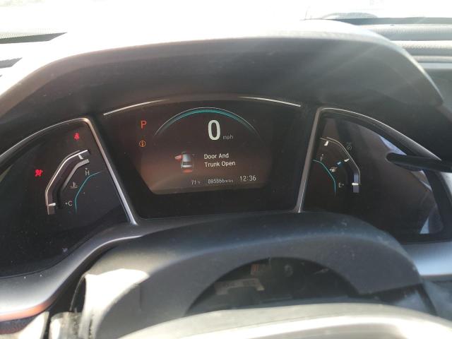 Photo 9 from auction – 2018 HONDA CIVIC EX with VIN 19XFC2F74JE203015
