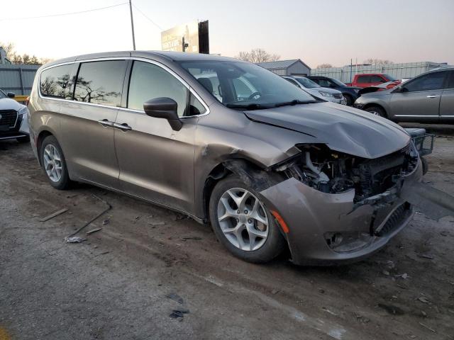 Photo 4 from auction – 2018 CHRYSLER PACIFICA T with VIN 2C4RC1FG9JR174780