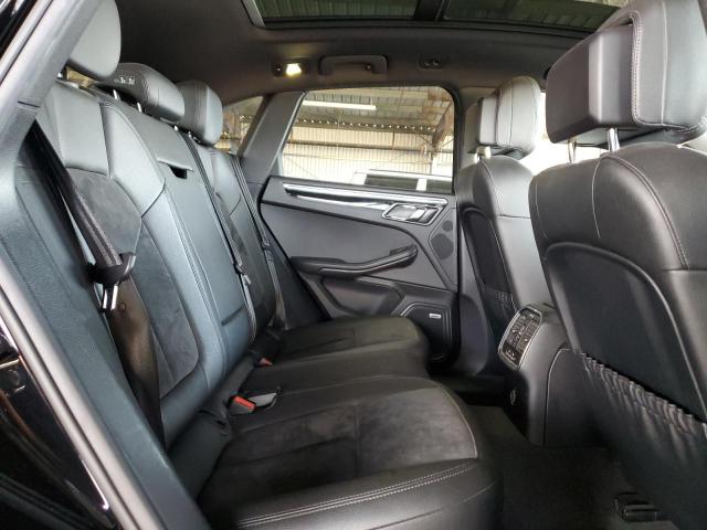 Photo 11 from auction – 2018 PORSCHE MACAN with VIN WP1AA2A58JLB25558