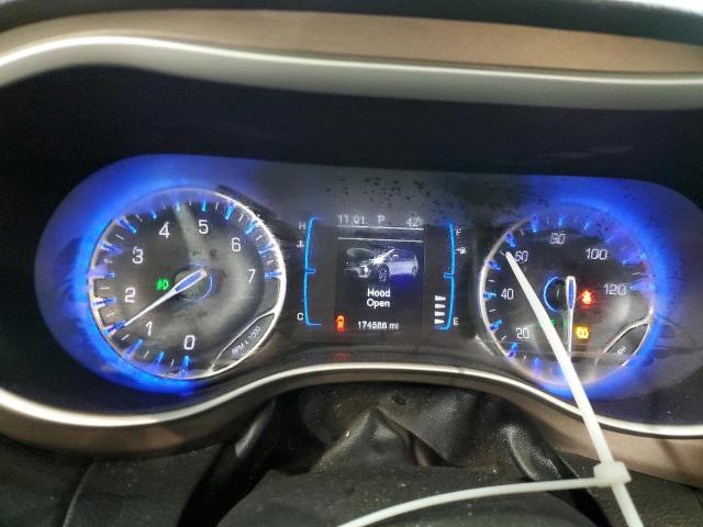 Photo 9 from auction – 2017 CHRYSLER PACIFICA T with VIN 2C4RC1BG0HR620752