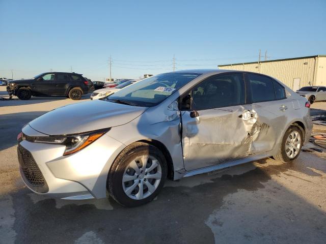 TOYOTA COROLLA LE 2022 with VIN JTDEPMAE9NJ202050 - Photo from auction