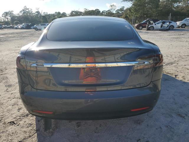 Photo 6 from auction – 2017 TESLA MODEL S with VIN 5YJSA1E43HF188520