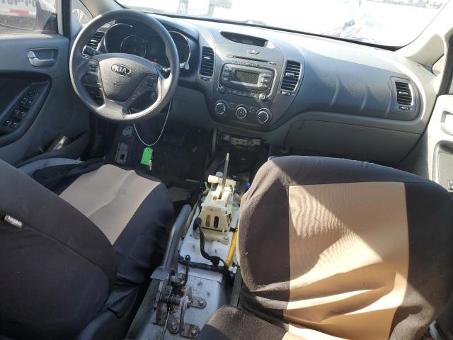 Photo 8 from auction – 2017 KIA FORTE LX with VIN 3KPFK4A7XHE044355