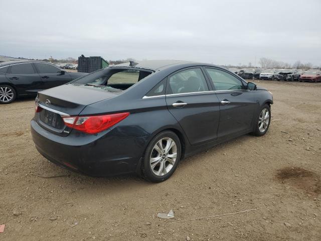 Photo 3 from auction – 2013 HYUNDAI SONATA SE with VIN 5NPEC4AC5DH590248