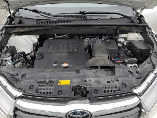 Photo 12 from auction – 2015 TOYOTA HIGHLANDER with VIN 5TDDKRFH1FS211436