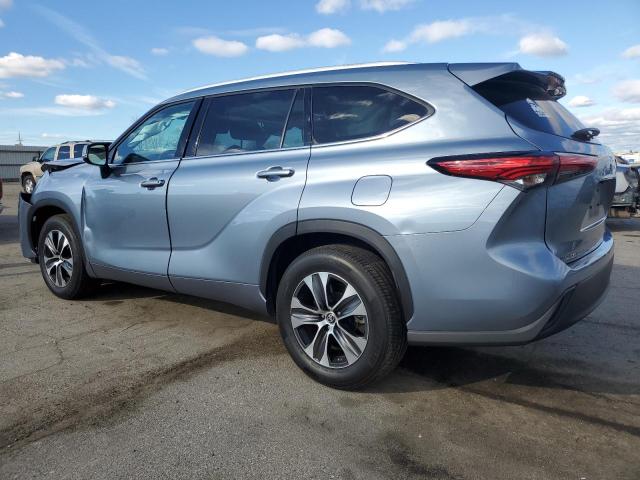 Photo 2 from auction – 2022 TOYOTA HIGHLANDER with VIN 5TDHZRAH1NS119780