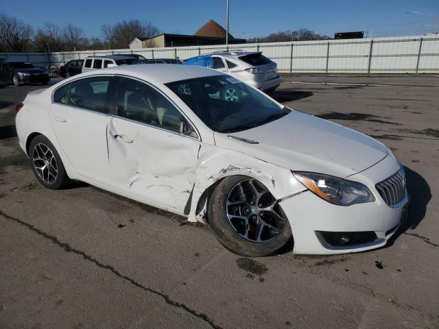 Photo 4 from auction – 2017 BUICK REGAL SPOR with VIN 2G4GL5EX7H9103020
